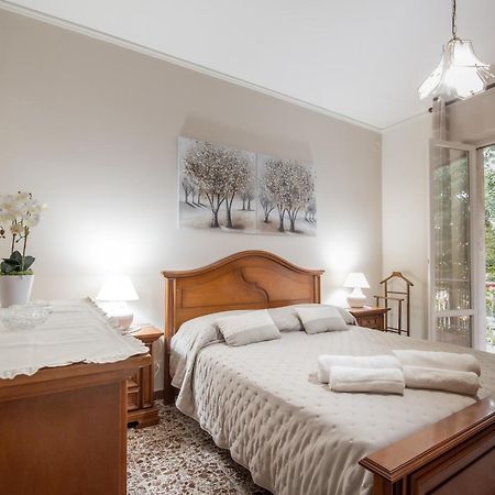 Domus Umberto - Guest House Arezzo Exterior foto