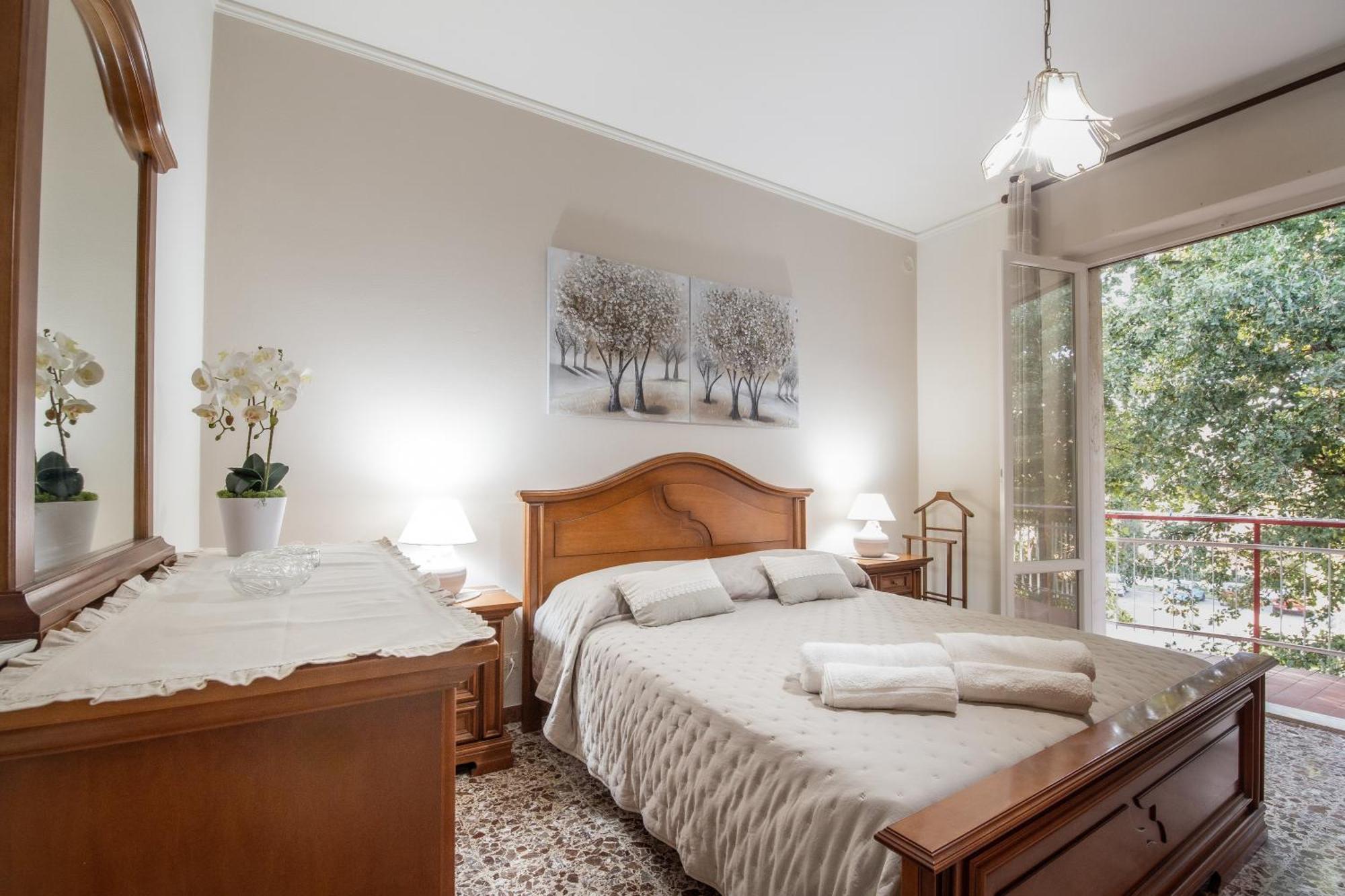 Domus Umberto - Guest House Arezzo Exterior foto