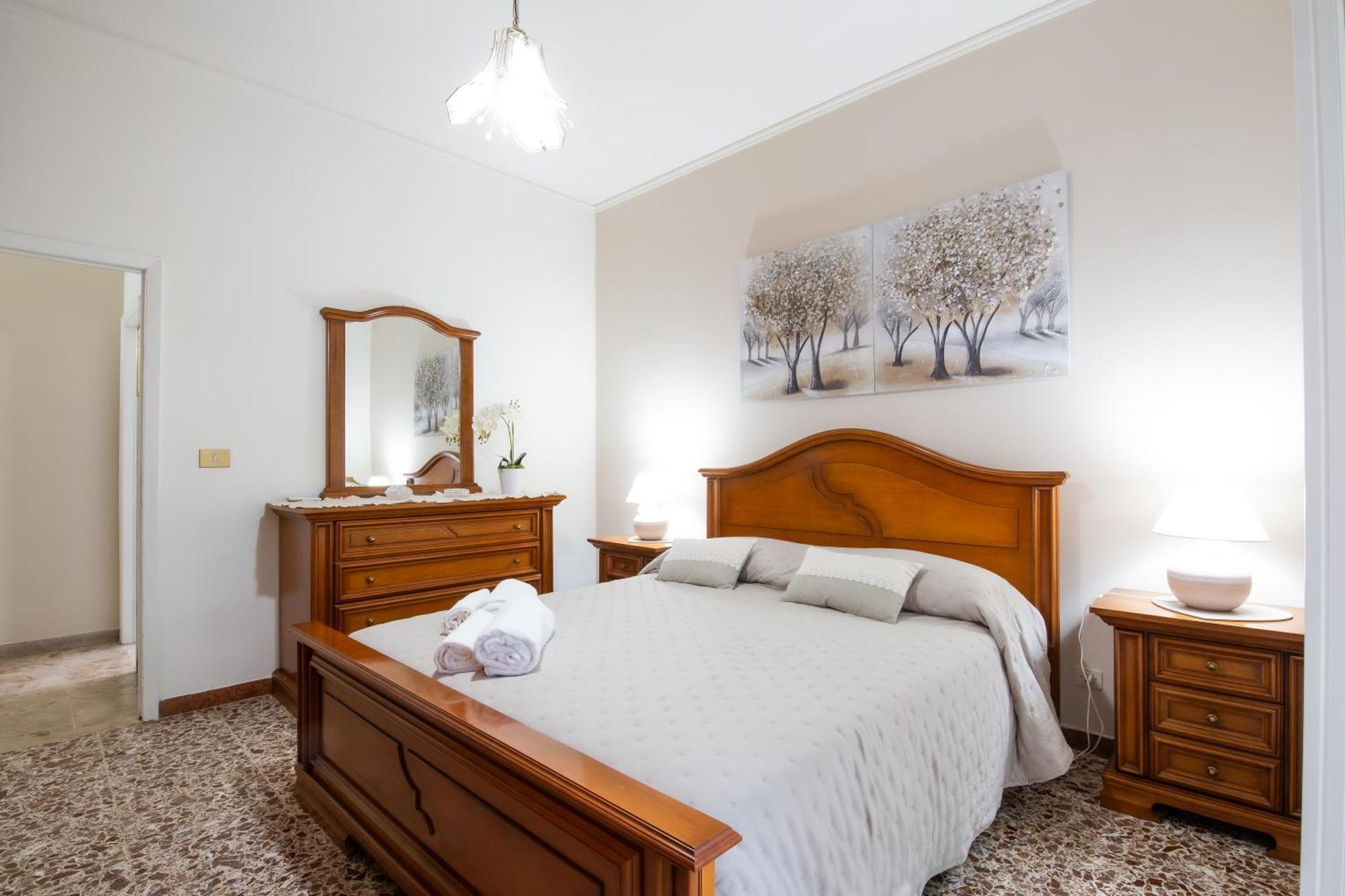 Domus Umberto - Guest House Arezzo Exterior foto